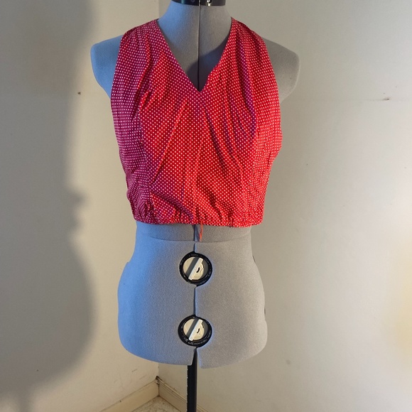 Cute Sexy Vintage retro polka dot crop halter  top - Picture 1 of 3